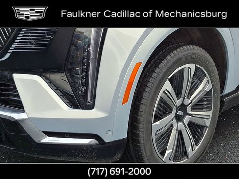 New 2025 Cadillac Escalade IQ Luxury 2 image 10