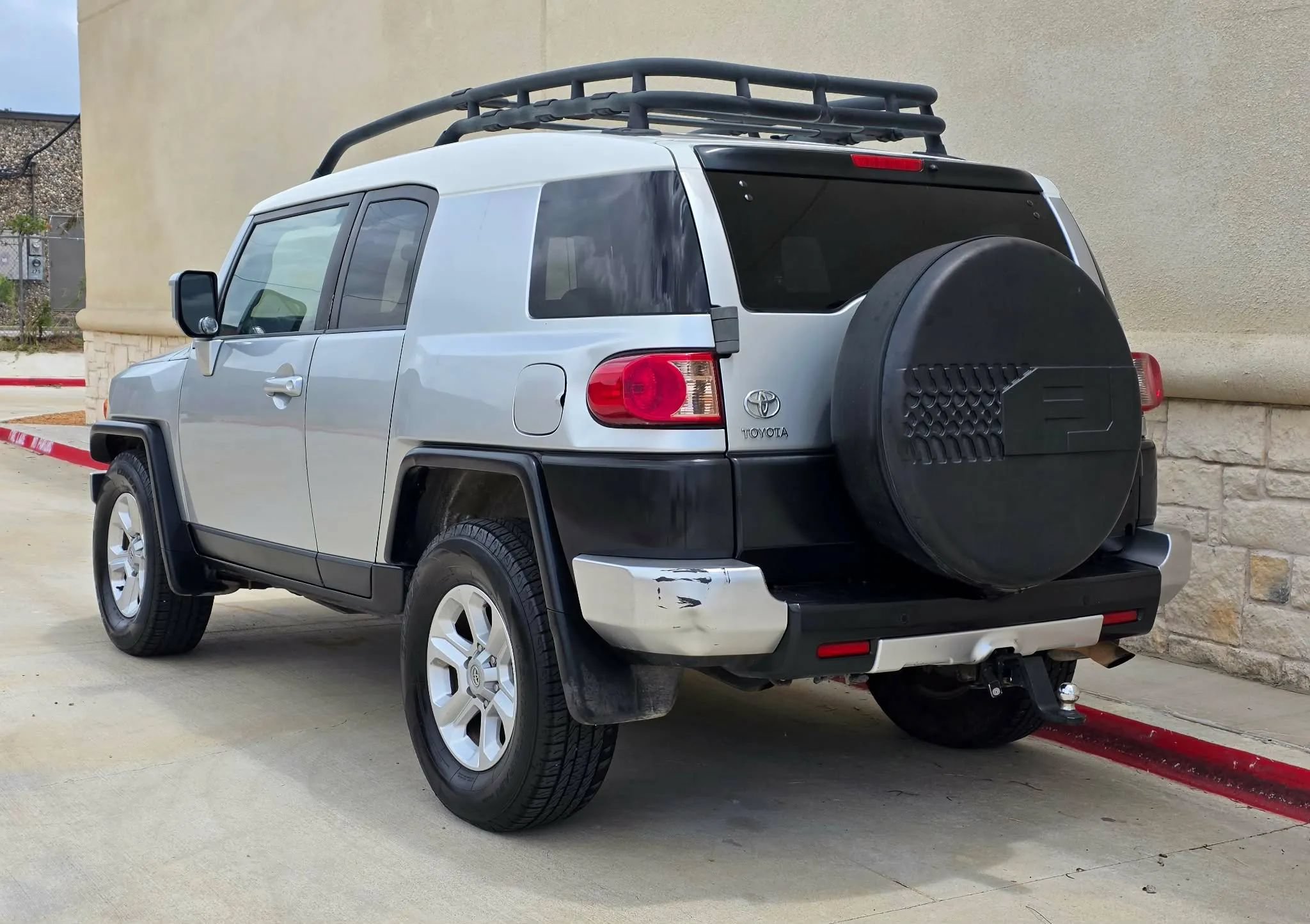 Used 2007 Toyota FJ Cruiser 2WD w/ Convenience Pkg image 5