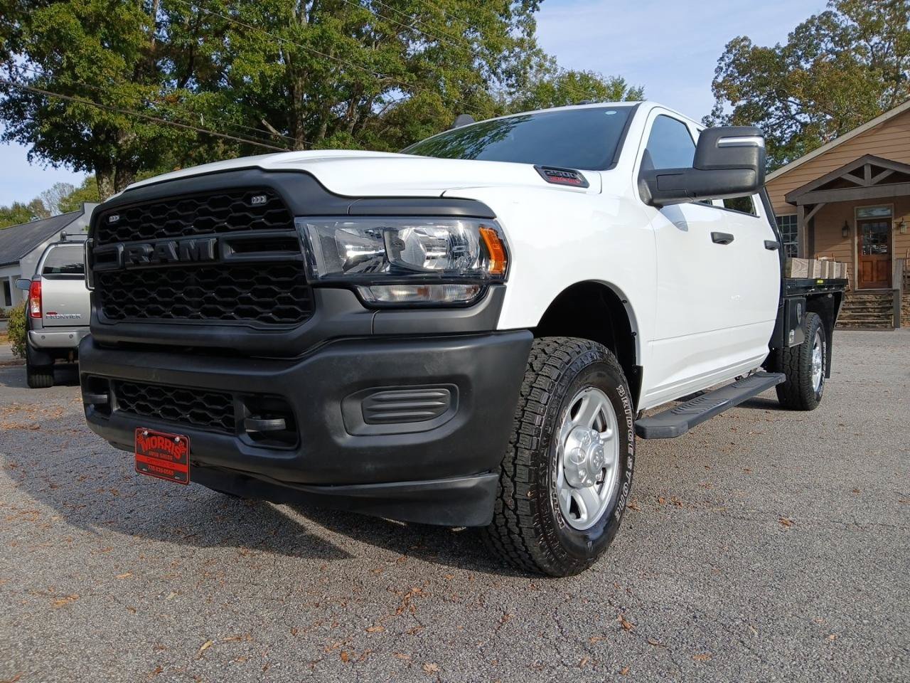 Used 2023 RAM 2500 Tradesman AWD/4WD image 2