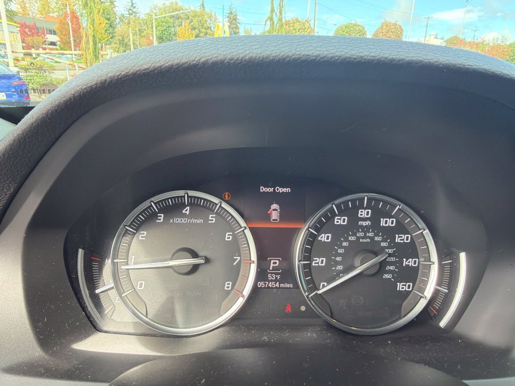 Used 2017 Acura MDX w/ Advance Package AWD/4WD image 3