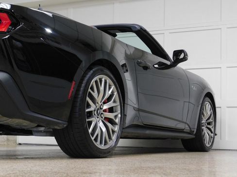 Used 2026 Ford Mustang GT Premium RWD image 87