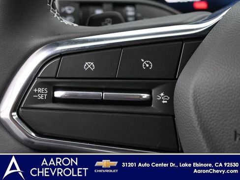 New 2026 Chevrolet Equinox EV LT image 8