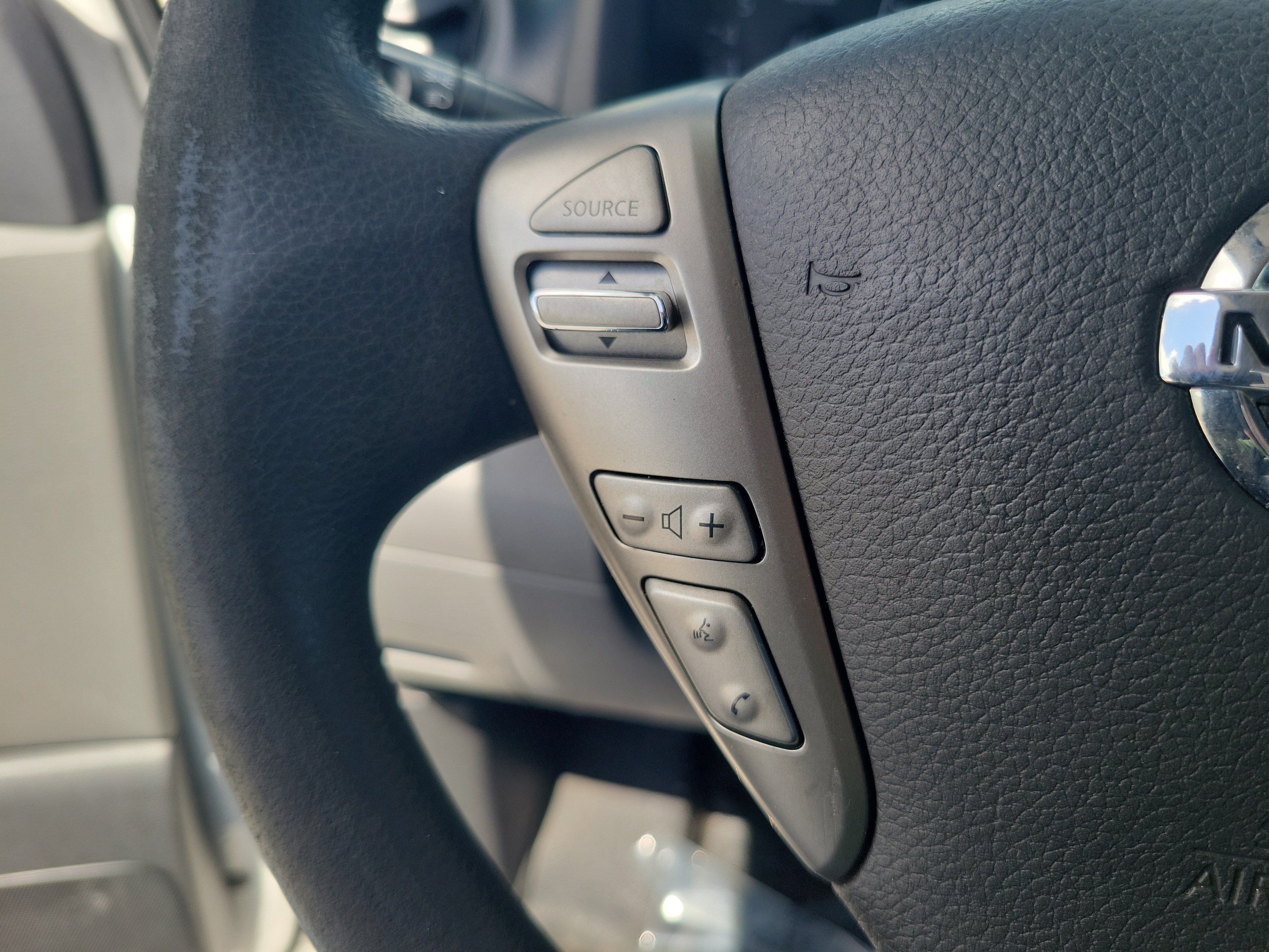 Used 2020 Nissan NV200 S FWD image 18