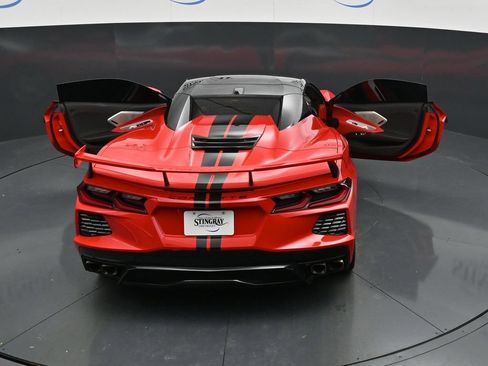 Used 2023 Chevrolet Corvette Stingray Premium Conv w/ Z51 Performance Package RWD image 35