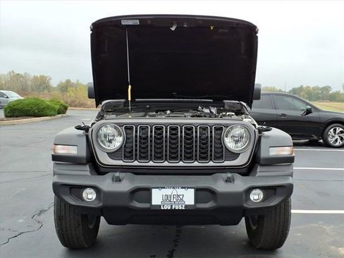 New 2026 Jeep Wrangler Unlimited Sport AWD/4WD image 25