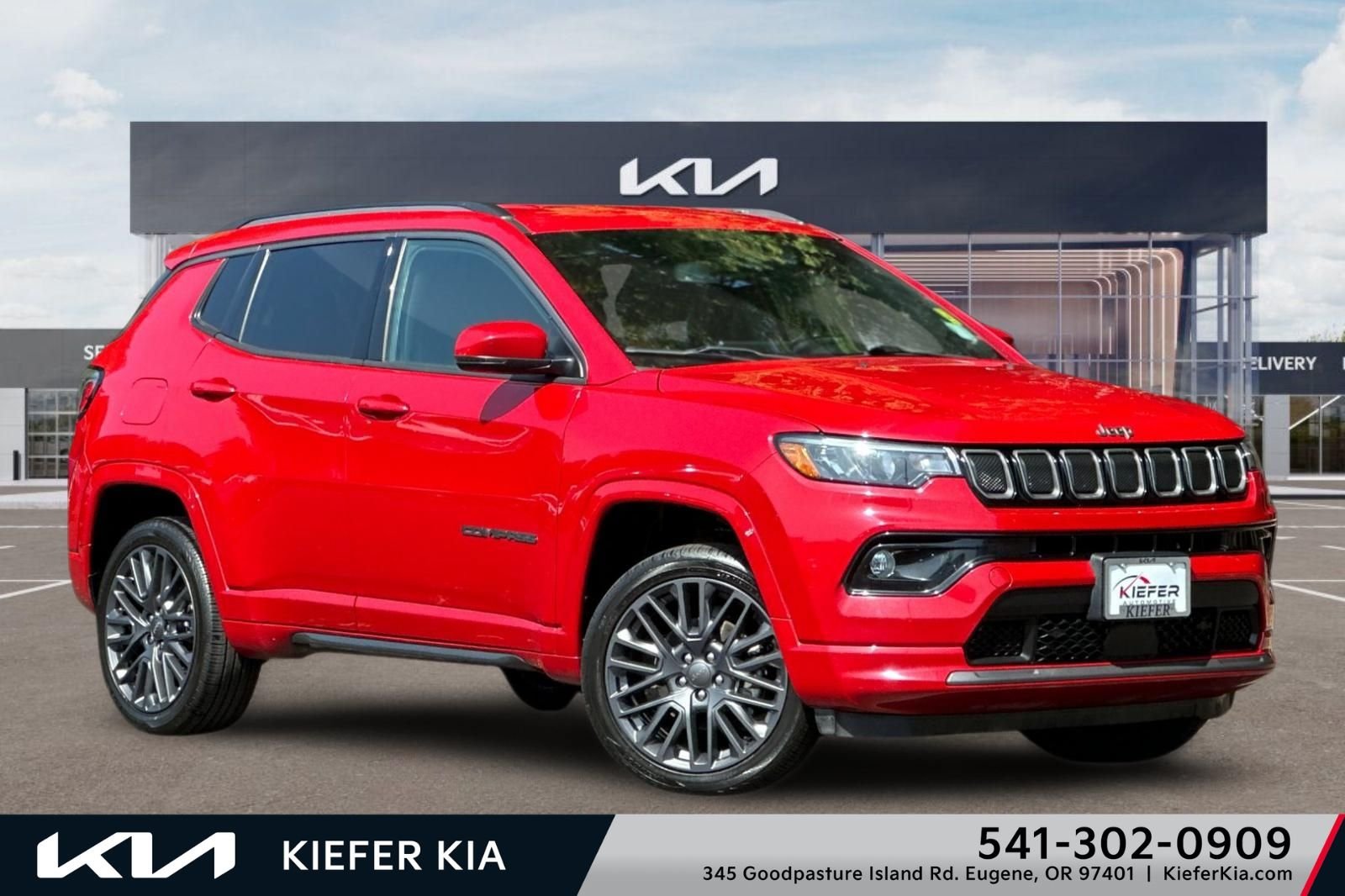 Used 2022 Jeep Compass Limited AWD/4WD image 1