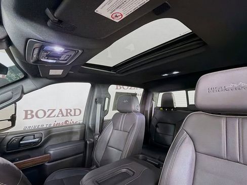 Used 2022 Chevrolet Silverado 2500 High Country w/ Z71 Off-Road Package AWD/4WD image 27