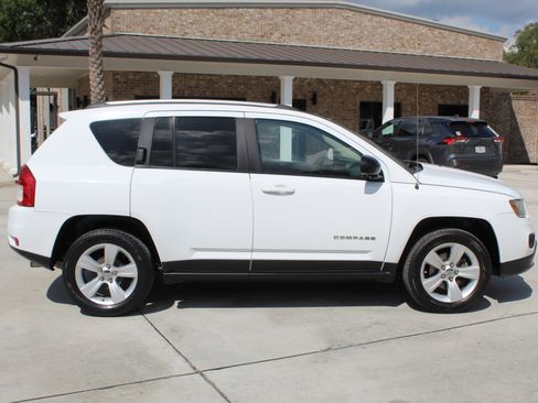 Used 2016 Jeep Compass Sport w/ Power Value Group image 18