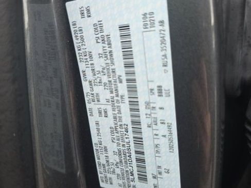 Used 2025 Lincoln Corsair AWD w/ Equipment Group 101A image 36