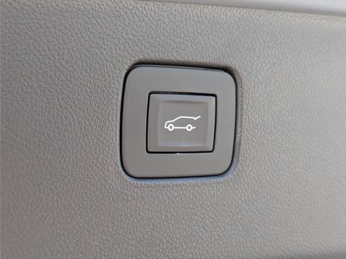 New 2026 Buick Envista Sport Touring FWD image 11