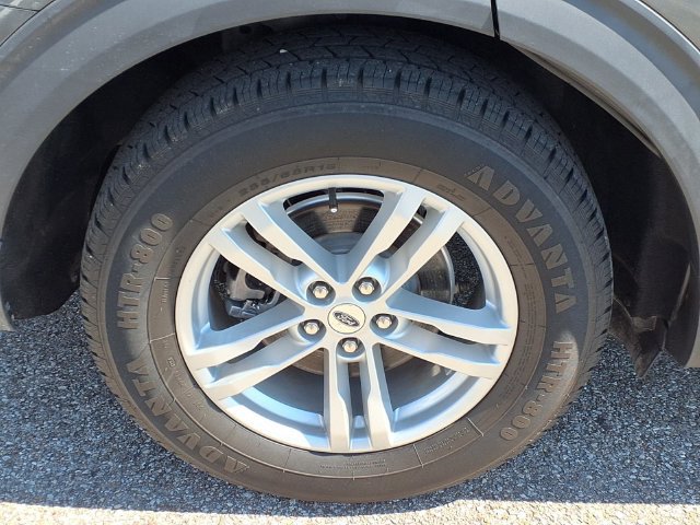 Used 2020 Ford Explorer XLT w/ Equipment Group 202A RWD image 10