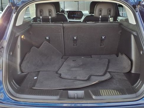 Used 2024 Chevrolet Trax LT image 7