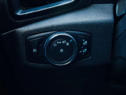 Used 2020 Ford EcoSport Titanium image 13