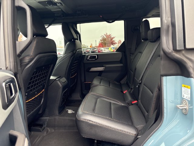 Used 2023 Ford Bronco Badlands w/ Sasquatch Package AWD/4WD image 11