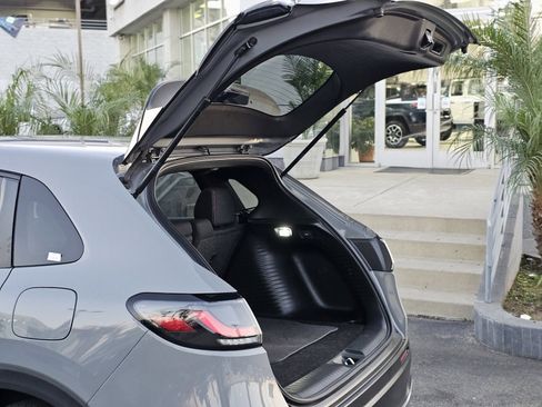 Used 2025 Honda HR-V Sport image 7