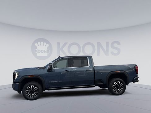 New 2026 GMC Sierra 3500 Denali Ultimate image 2