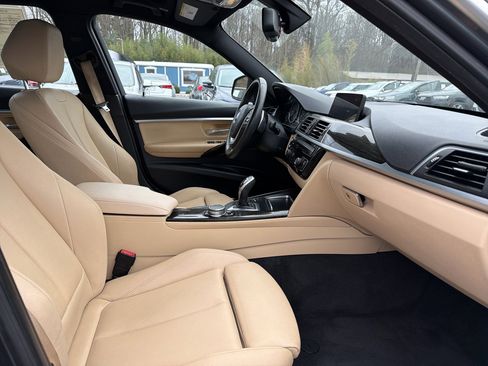 Used 2017 BMW 330i Sedan image 19