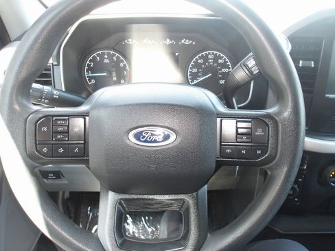 Used 2023 Ford F150 XLT image 12