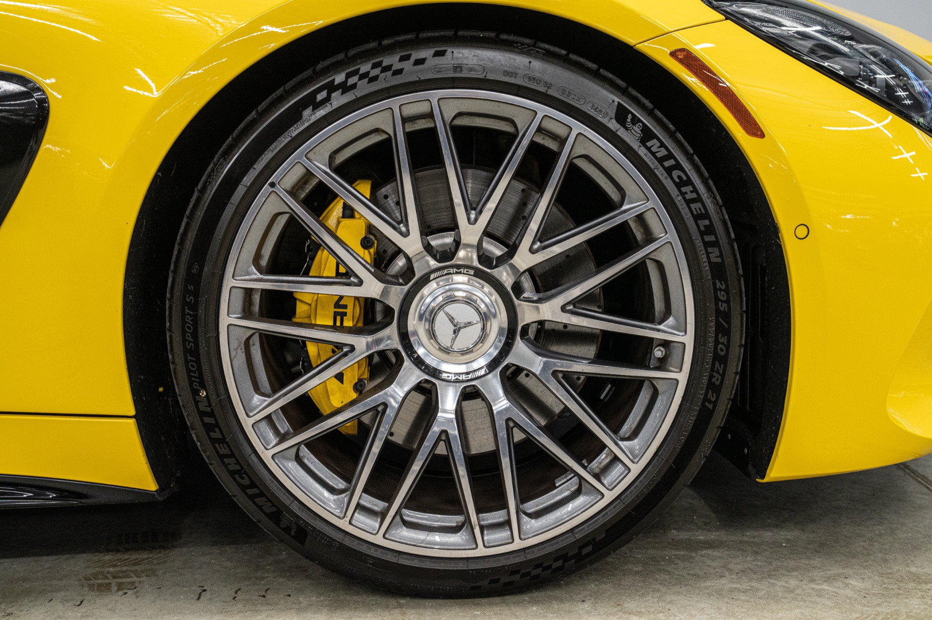Used 2024 Mercedes-Benz AMG GT 63 image 37