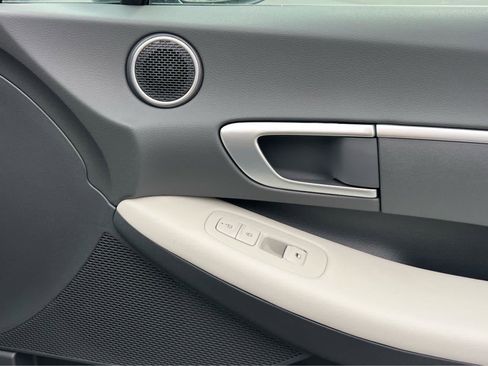 New 2026 Hyundai Sonata SE FWD image 17