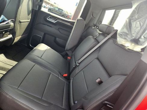 New 2026 GMC Sierra 1500 Elevation w/ Elevation Premium Package AWD/4WD image 8