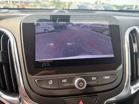 Used 2020 Chevrolet Equinox Premier FWD image 22