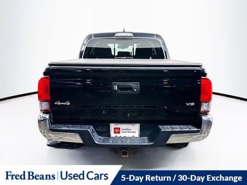 Used 2023 Toyota Tacoma SR5 AWD/4WD image 27