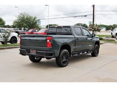 Used 2026 Chevrolet Silverado 1500 LT Trail Boss w/ LT Trail Boss Premium Package AWD/4WD image 4