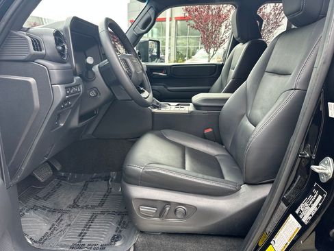 Used 2025 Toyota Land Cruiser AWD/4WD image 12