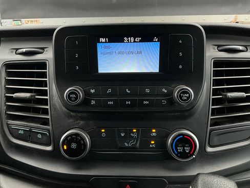 Used 2022 Ford Transit 350 DRW image 19