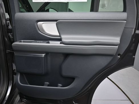 New 2026 Ford Expedition Active RWD image 21