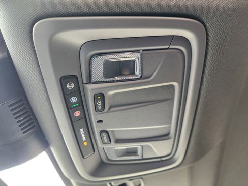 New 2026 Chevrolet Silverado 1500 W/T image 25