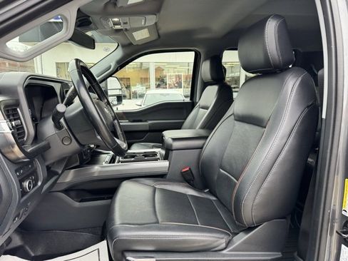 Used 2023 Ford F250 Lariat w/ FX4 Off-Road Package image 11