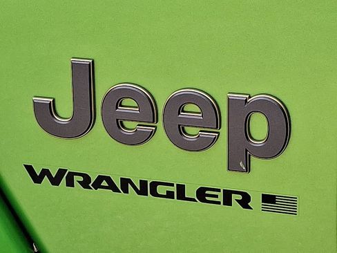 New 2025 Jeep Wrangler Unlimited Rubicon 392 image 11