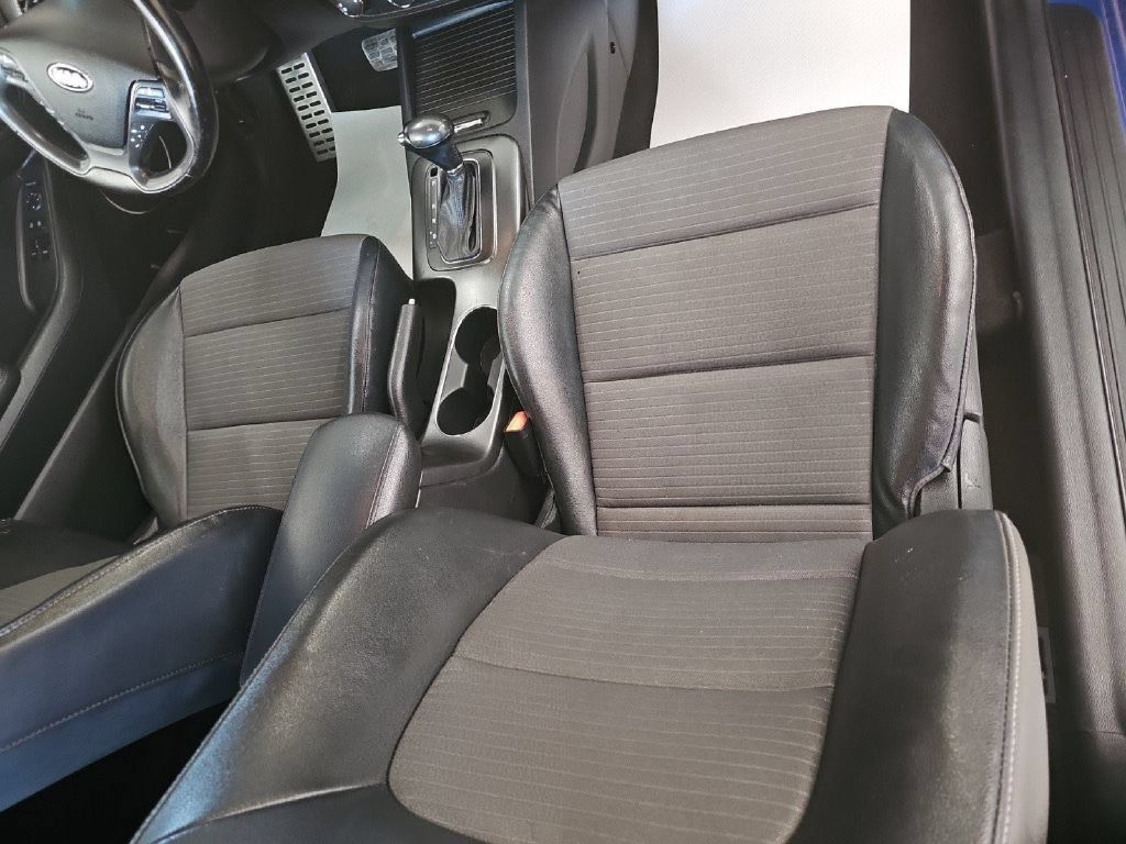 Used 2015 Kia Forte Koup SX FWD image 16