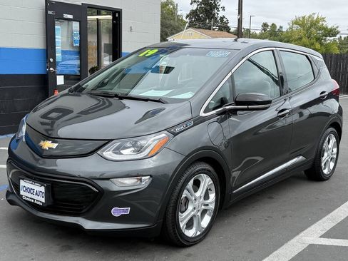 Used 2019 Chevrolet Bolt LT FWD image 3