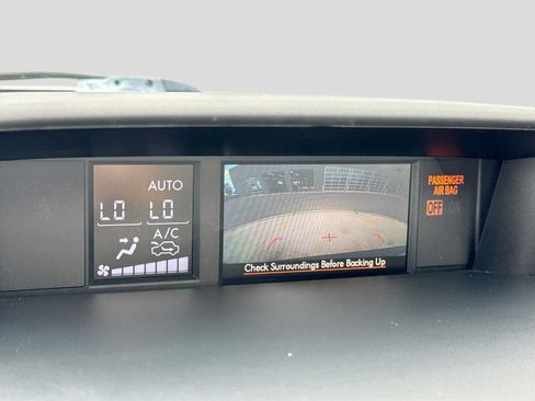 Used 2014 Subaru Forester 2.5i Touring AWD/4WD image 29