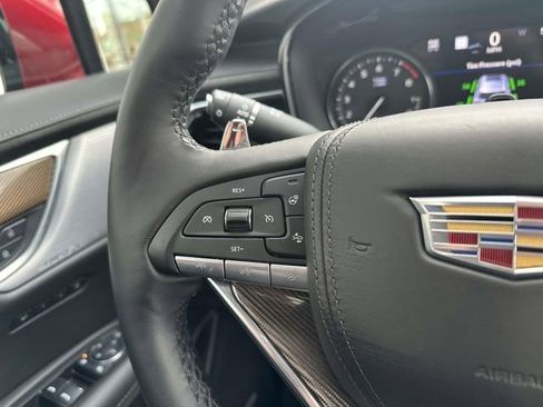 Certified 2025 Cadillac XT6 Sport w/ Platinum Package image 45