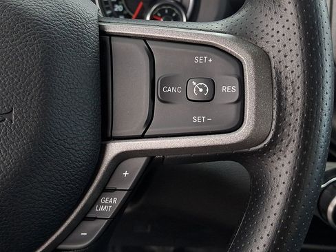 Used 2024 RAM 2500 Tradesman w/ Chrome Appearance Group image 18