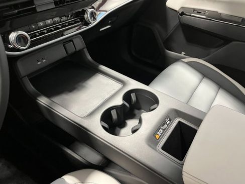 New 2025 Honda Prologue Touring image 18