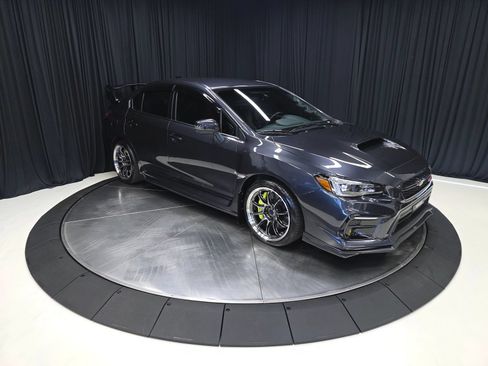 Used 2019 Subaru WRX STI AWD/4WD image 15