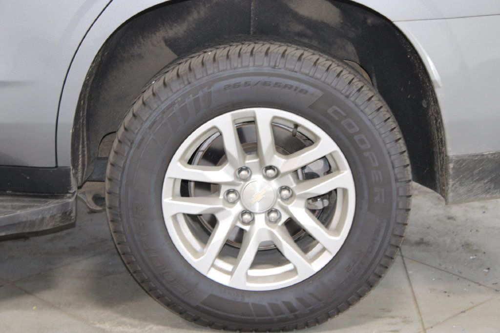 Used 2022 Chevrolet Tahoe LT w/ Luxury Package RWD image 18