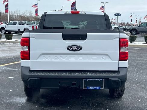 New 2026 Ford Maverick XL image 4