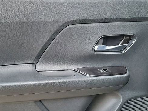 New 2026 Nissan Kicks SR w/ Cold Weather Package image 22