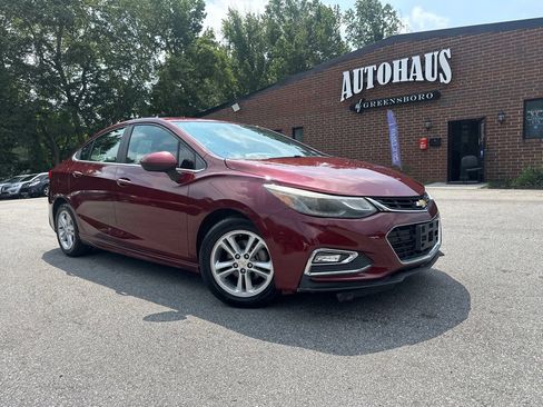 Used 2016 Chevrolet Cruze LT w/ RS Package image 32