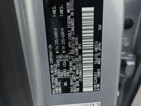 Certified 2024 Lexus RX 350 Premium w/ Cold Area Package FWD image 25