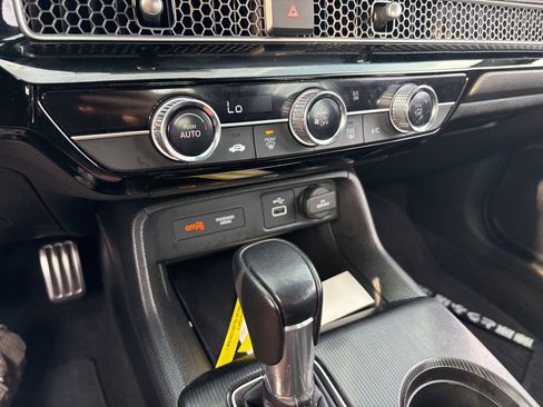 Used 2023 Honda Civic Sport image 23