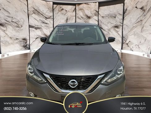 Used 2017 Nissan Sentra SR Turbo w/ SR Midnight Edition FWD image 6