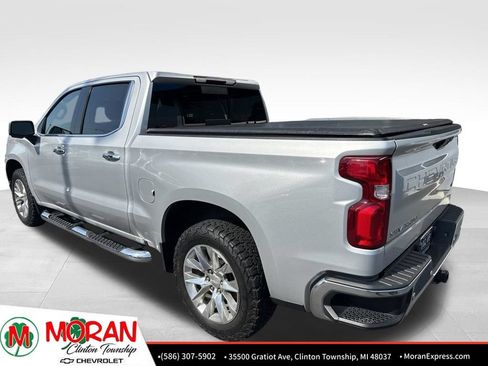 Used 2021 Chevrolet Silverado 1500 LTZ AWD/4WD image 3
