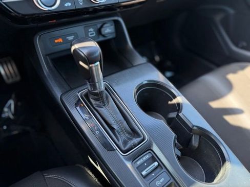 Used 2023 Honda Civic Sport image 25